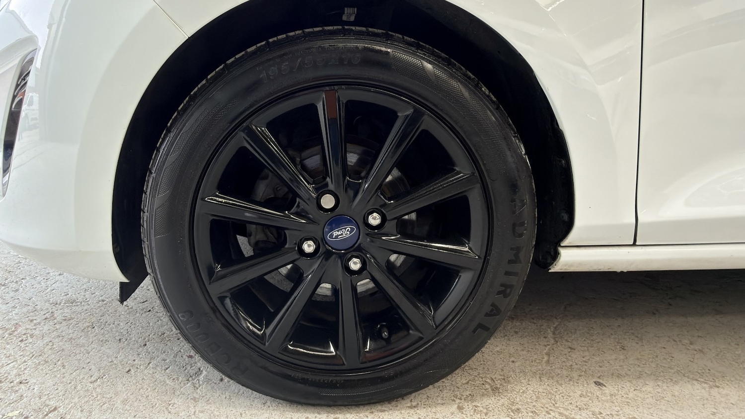 Used Ford Fiesta 2017 for sale - 77562509: Photo 5