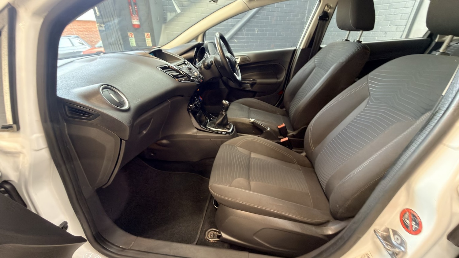 Used Ford Fiesta 2016 for sale - 77938181: Photo 14