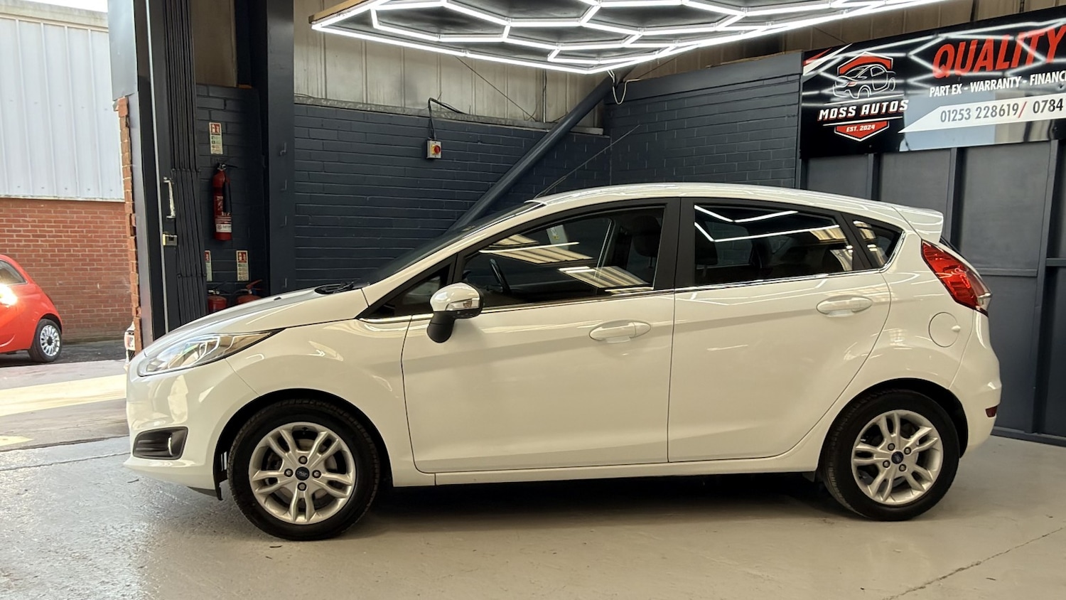 Used Ford Fiesta 2016 for sale - 77938181: Photo 4