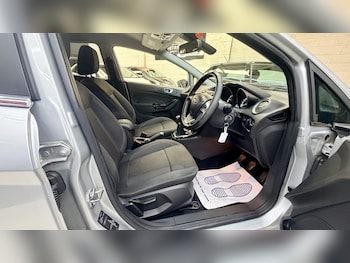 Used Ford Fiesta 2017 for sale - 79191693: Photo