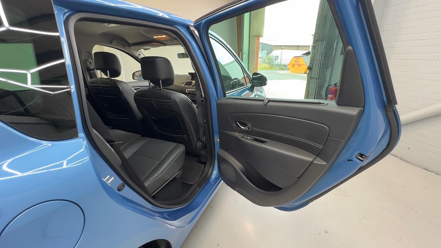 Used Renault Scenic 2014 for sale - 77220544: Photo 23