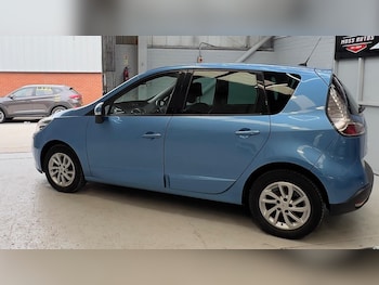 Used Renault Scenic 2014 for sale - 77220544: Photo