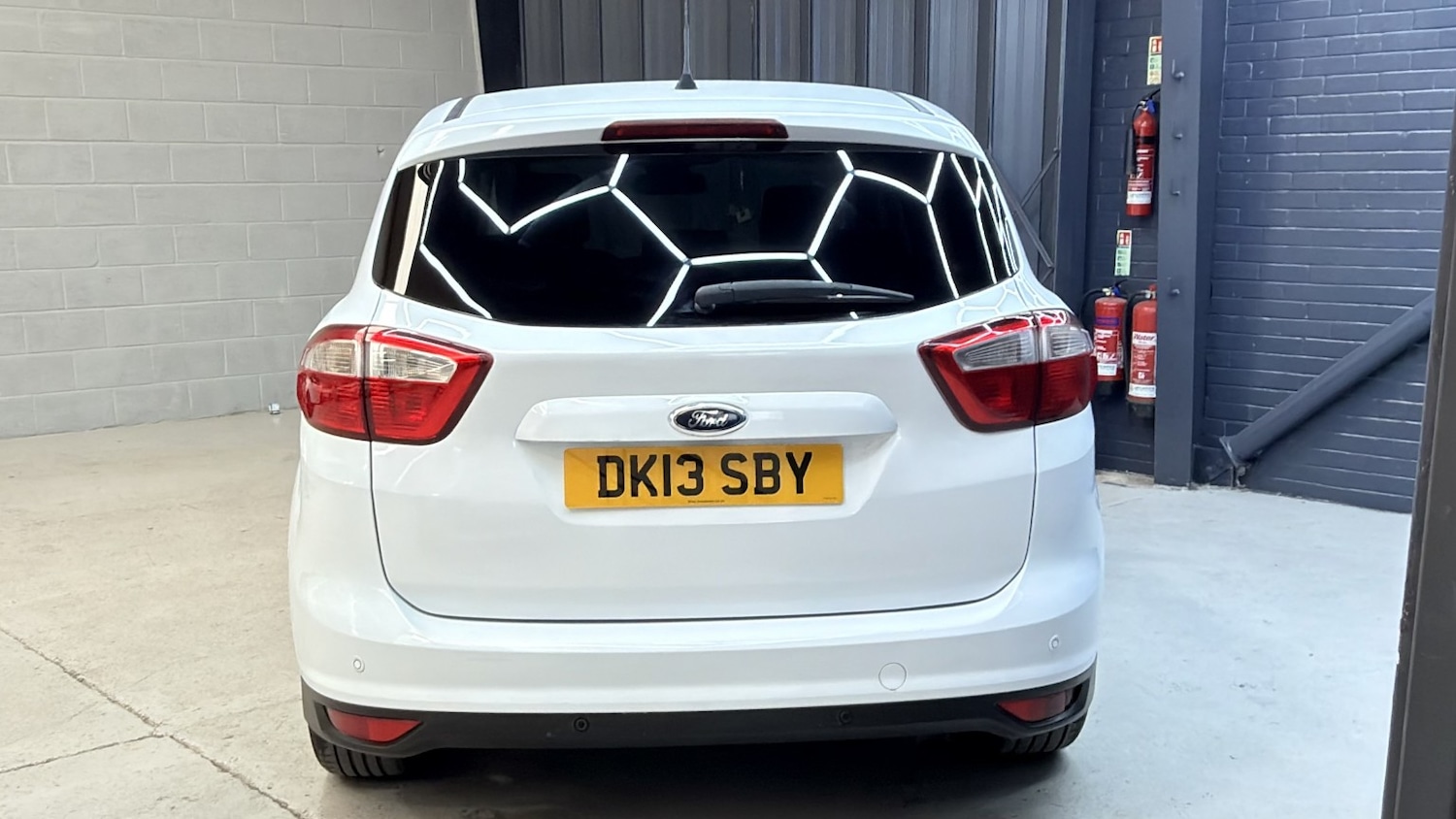 Used Ford C-Max 2013 for sale - 77567522: Photo 2