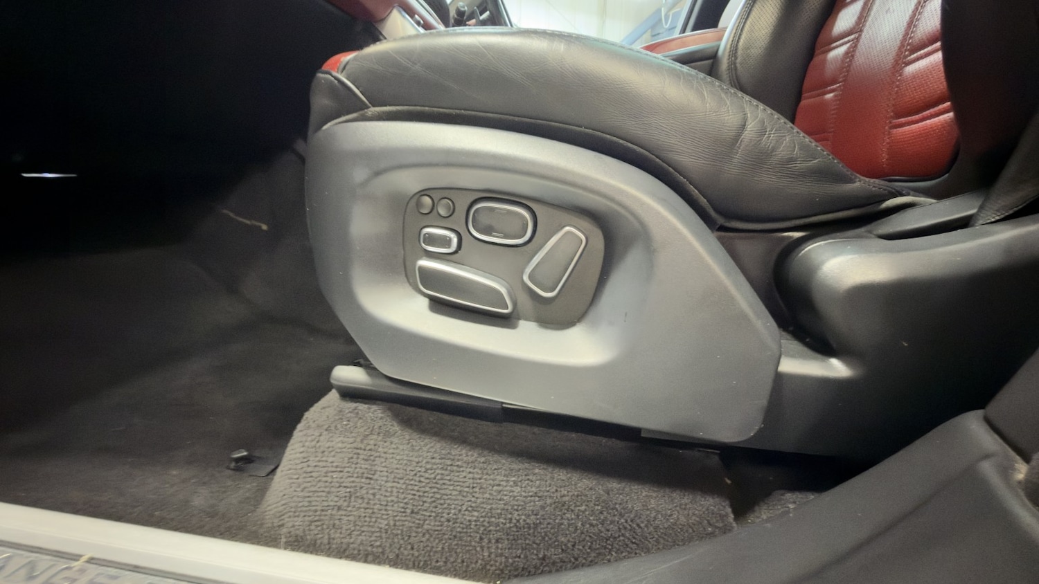 Used Land Rover Range Rover Sport 2014 for sale - 77225213: Photo 22