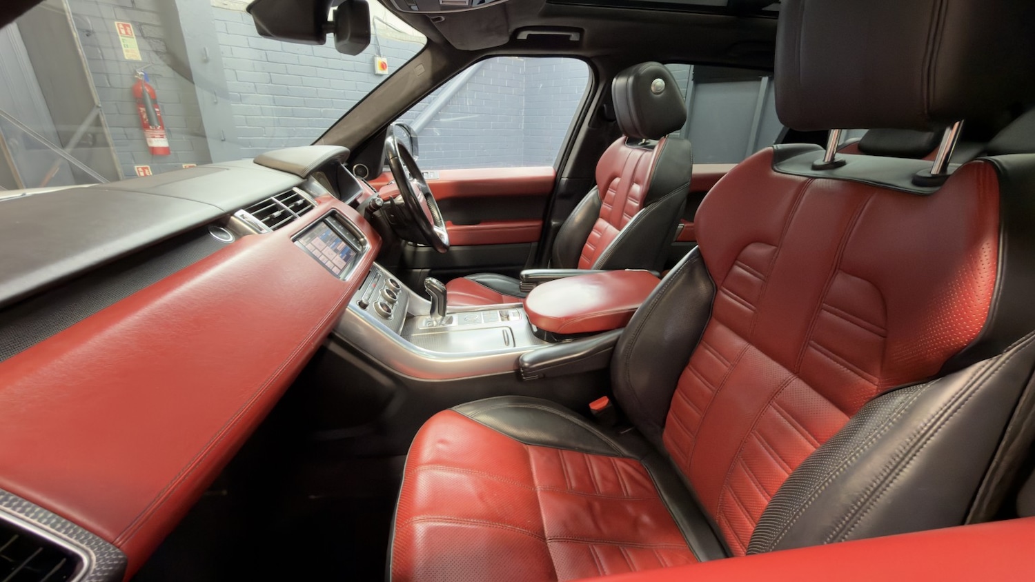 Used Land Rover Range Rover Sport 2014 for sale - 77225213: Photo 25