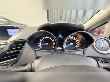 Used Ford Fiesta 2015 for sale - 78944663: Photo