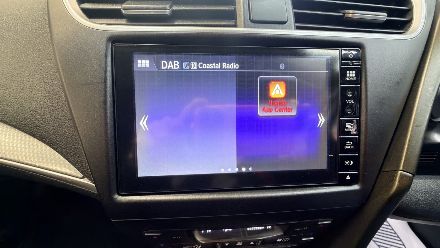 Used Honda Civic 2015 for sale - 77891642: Photo 12