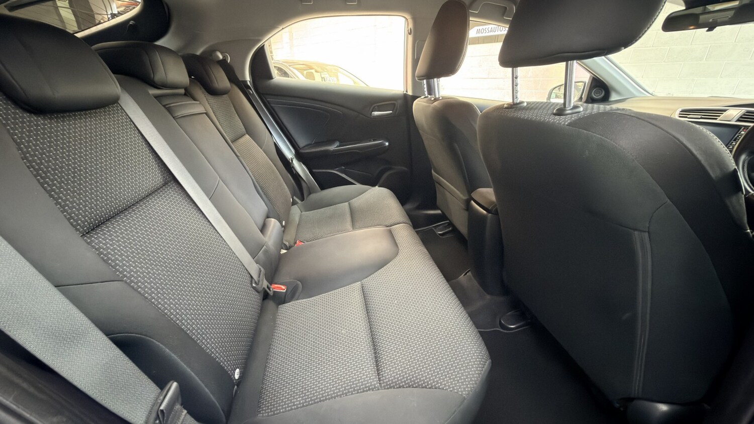 Used Honda Civic 2015 for sale - 77891642: Photo 17