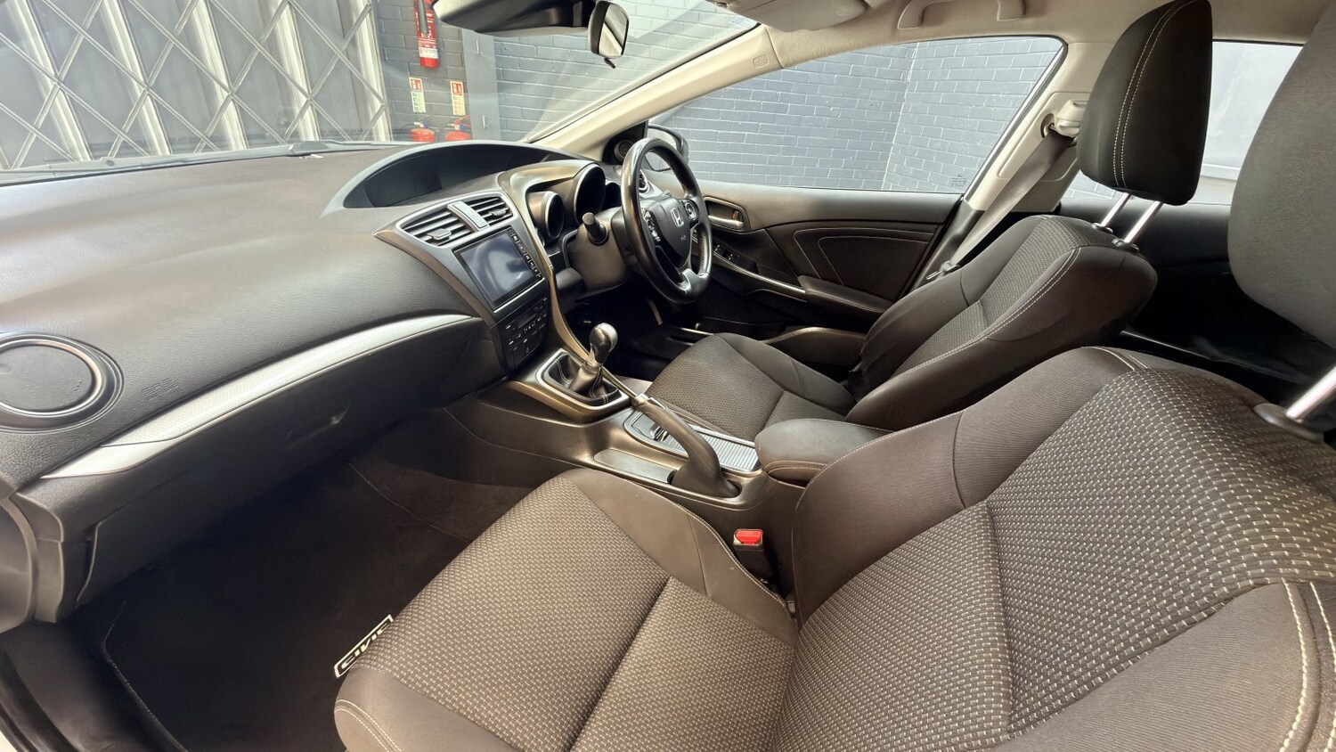 Used Honda Civic 2015 for sale - 77891642: Photo 23