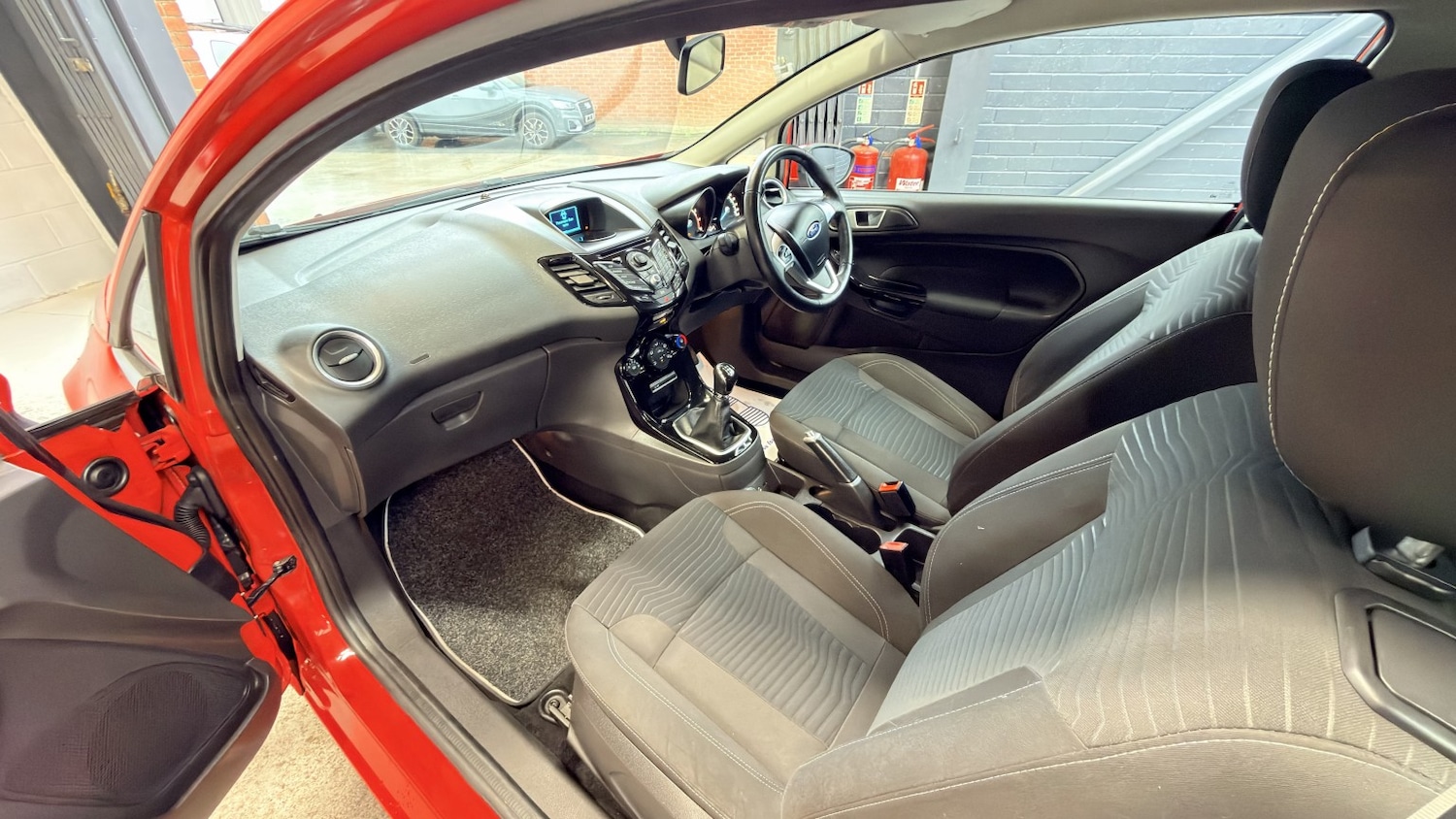 Used Ford Fiesta 2014 for sale - 77289213: Photo 8