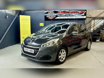 Used Peugeot 208 2016 for sale - 78832049: Photo