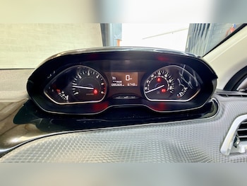 Used Peugeot 208 2016 for sale - 78832049: Photo