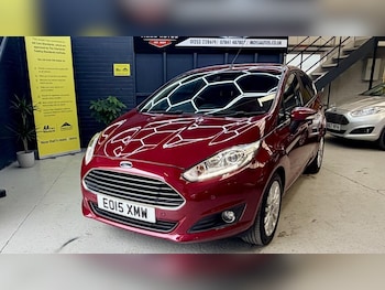 Used Ford Fiesta 2015 for sale - 79320429: Photo