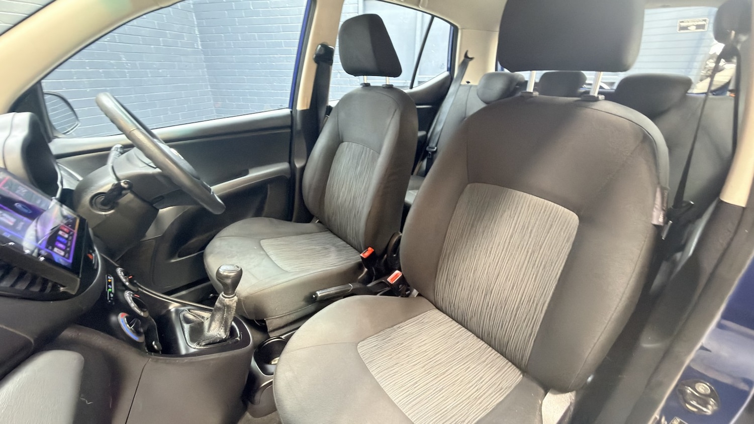 Used Hyundai i10 2013 for sale - 77237005: Photo 8