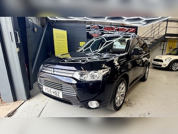 Used Mitsubishi Outlander 2015 for sale - 79463573: Photo