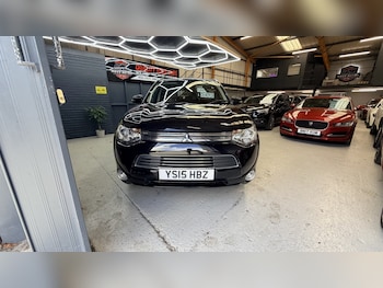 Used Mitsubishi Outlander 2015 for sale - 79463573: Photo