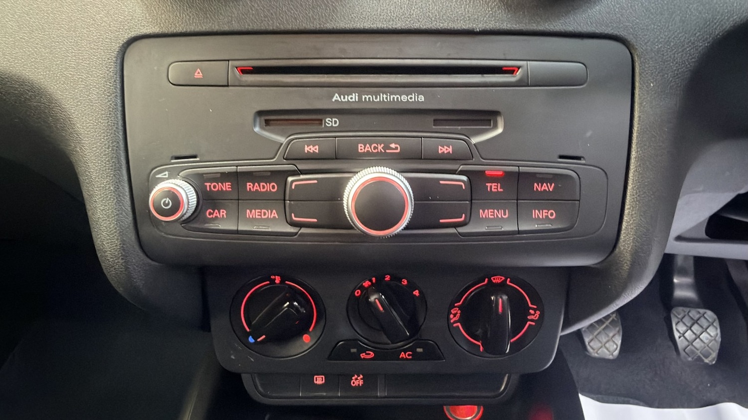 Used Audi A1 2011 for sale - 78070584: Photo 12