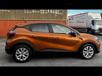 Used Renault Captur 2021 for sale - 73818772: Photo
