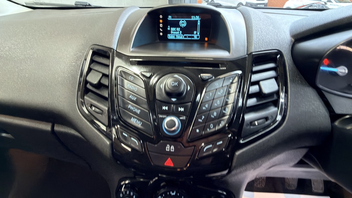 Used Ford Fiesta 2014 for sale - 77313964: Photo 16