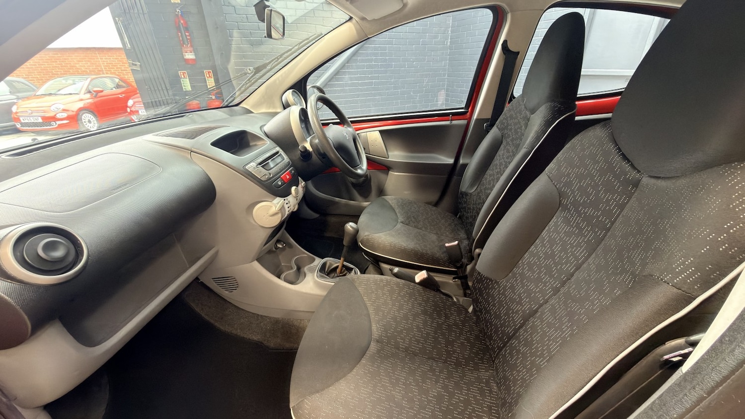 Used Peugeot 107 2010 for sale - 78098125: Photo 13