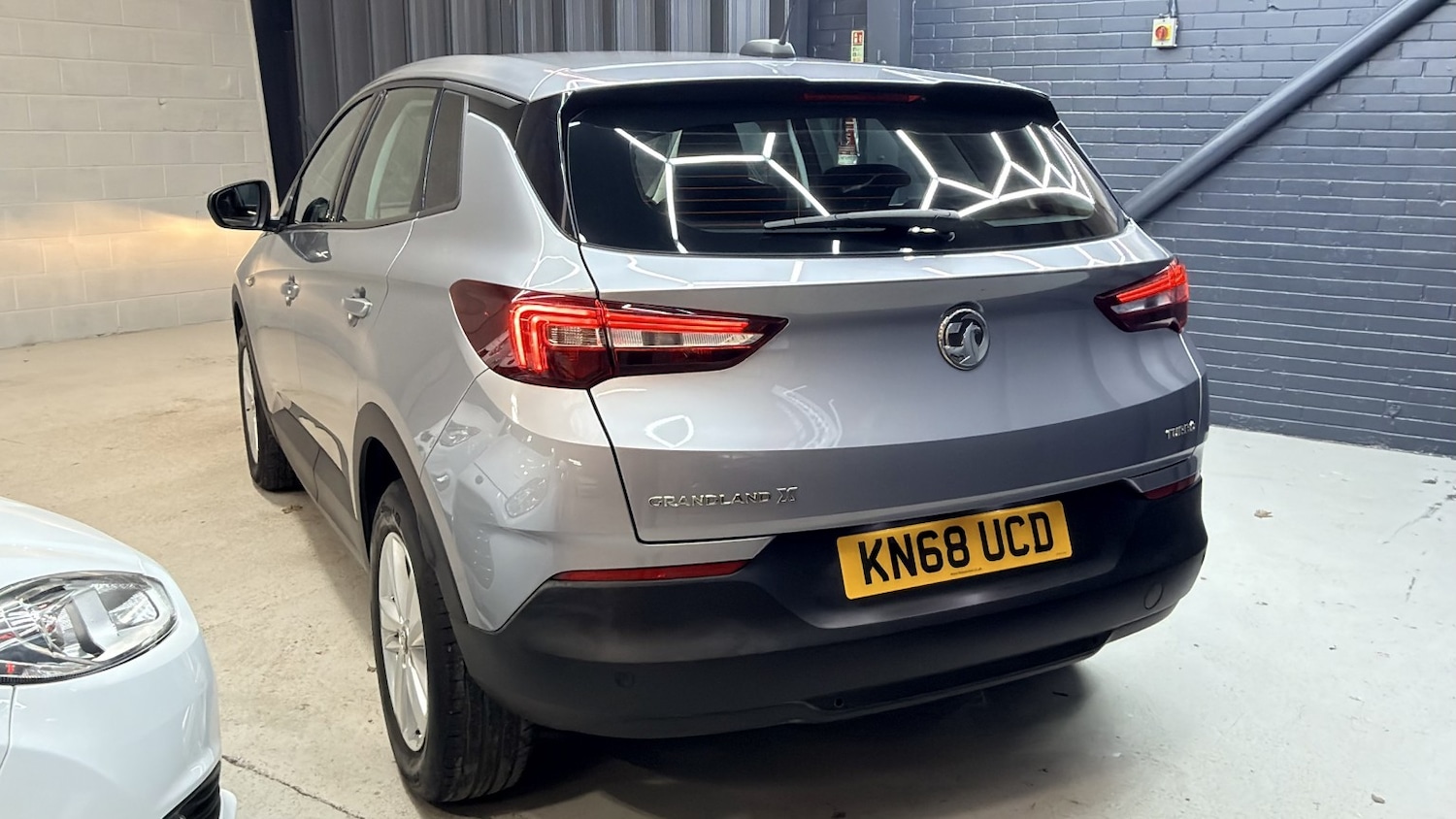 Used Vauxhall Grandland X 2018 for sale - 77225128: Photo 3