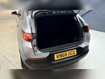 Used Vauxhall Grandland X 2018 for sale - 77225128: Photo