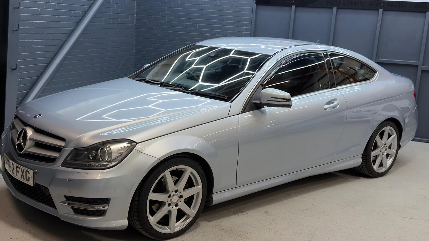Used Mercedes-Benz C Class 2012 for sale - 77225131: Photo 10