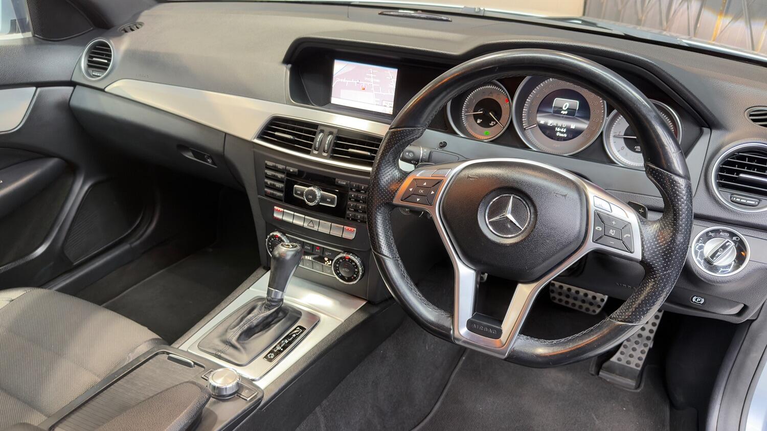 Used Mercedes-Benz C Class 2012 for sale - 77225131: Photo 13