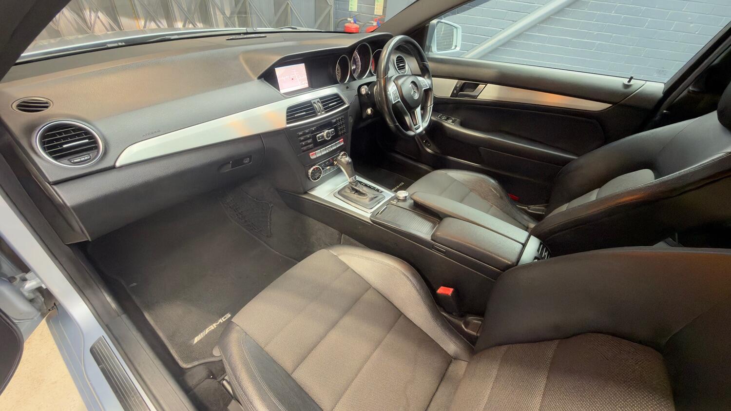 Used Mercedes-Benz C Class 2012 for sale - 77225131: Photo 22