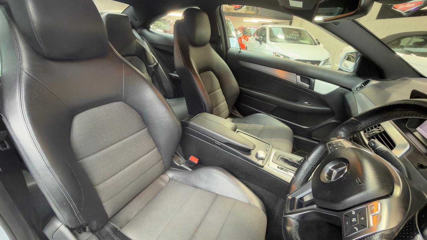 Used Mercedes-Benz C Class 2012 for sale - 77225131: Photo 24