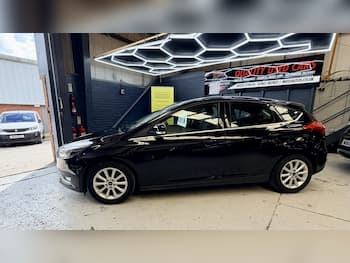 Used Ford Focus 2017 for sale - 79750090: Photo