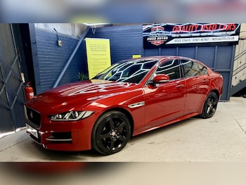 Used Jaguar XE 2017 for sale - 79277621: Photo