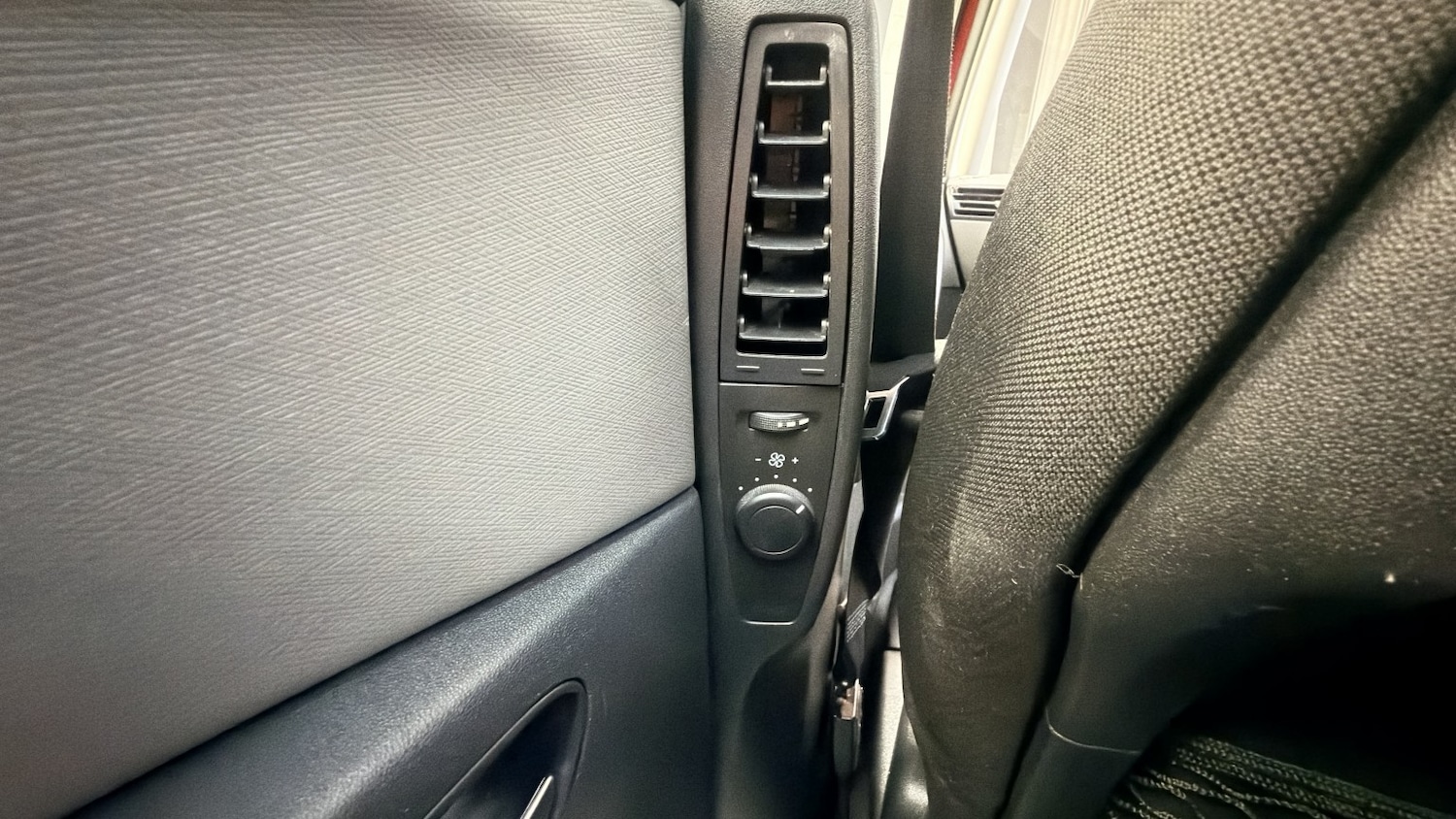 Used Citroen Grand C4 Picasso 2015 for sale - 77766376: Photo 15