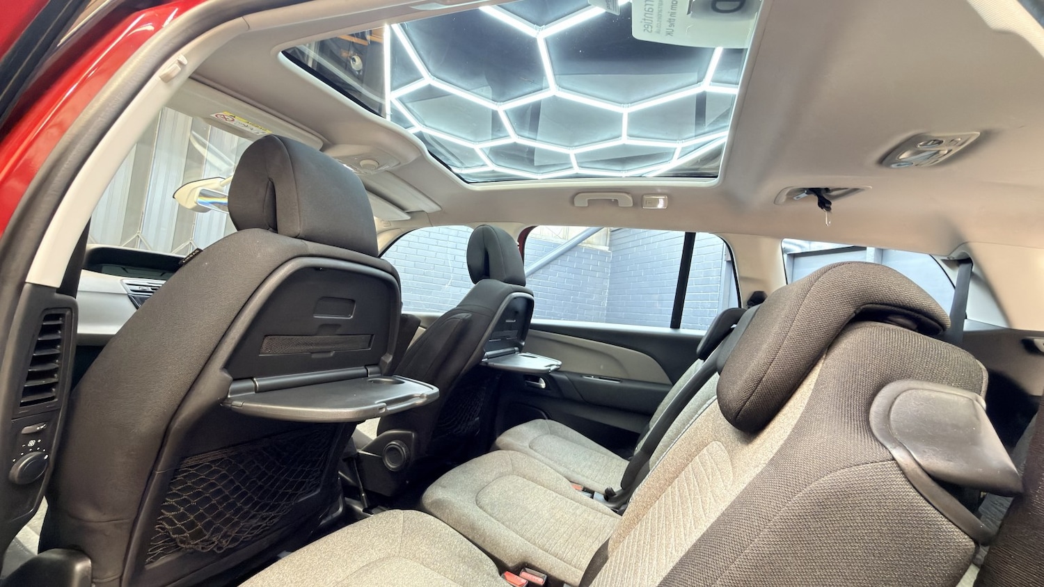 Used Citroen Grand C4 Picasso 2015 for sale - 77766376: Photo 27