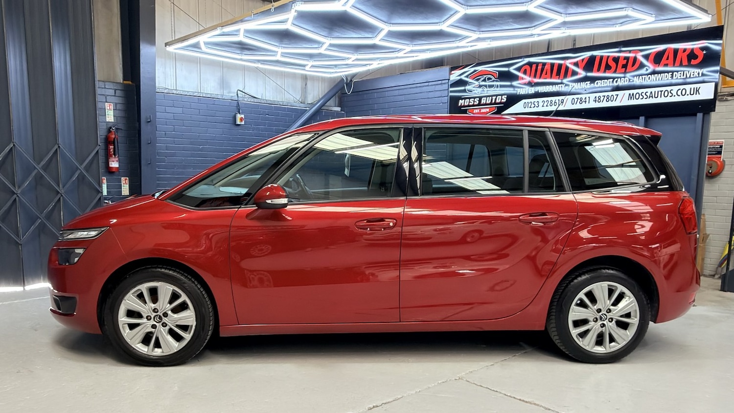 Used Citroen Grand C4 Picasso 2015 for sale - 77766376: Photo 3