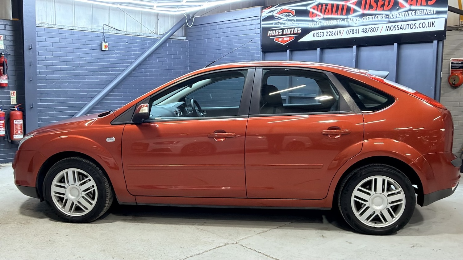 Used Ford Focus 2007 for sale - 77225135: Photo 4