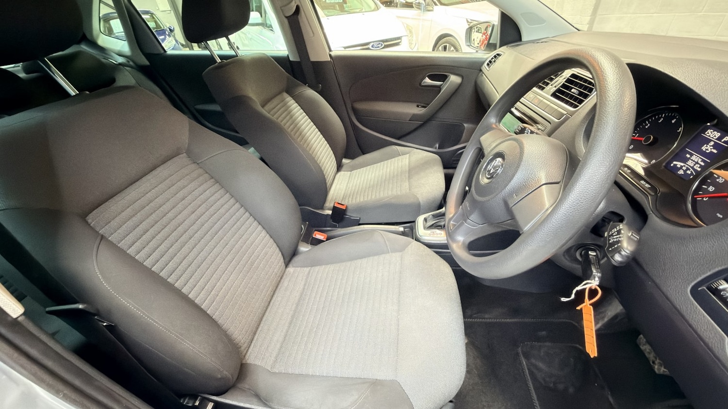 Used Volkswagen Polo 2013 for sale - 77508420: Photo 11