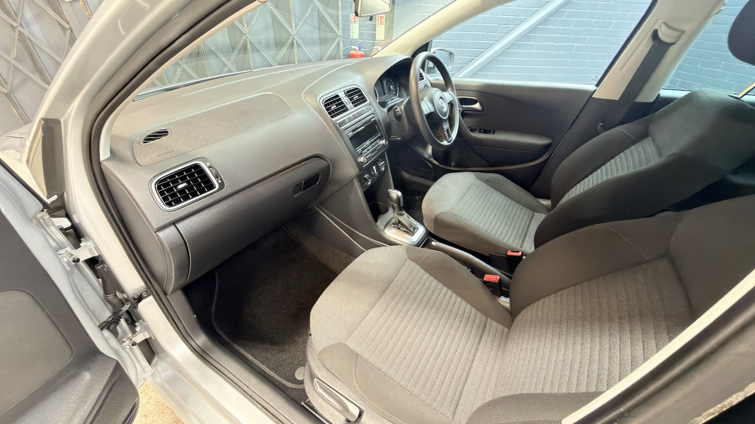 Used Volkswagen Polo 2013 for sale - 77508420: Photo 21