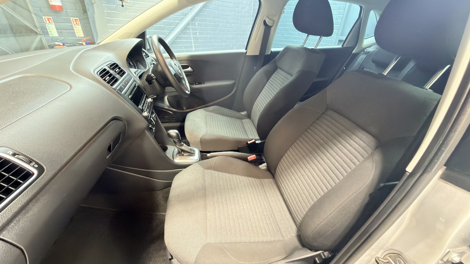 Used Volkswagen Polo 2013 for sale - 77508420: Photo 22