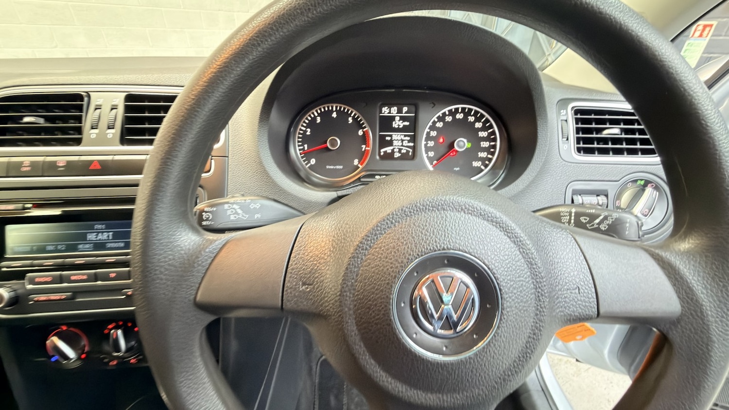 Used Volkswagen Polo 2013 for sale - 77508420: Photo 27