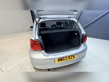 Used Volkswagen Polo 2013 for sale - 77508420: Photo