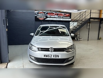 Used Volkswagen Polo 2013 for sale - 77501490: Photo