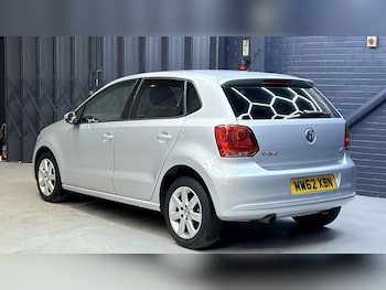 Used Volkswagen Polo 2013 for sale - 77501490: Photo
