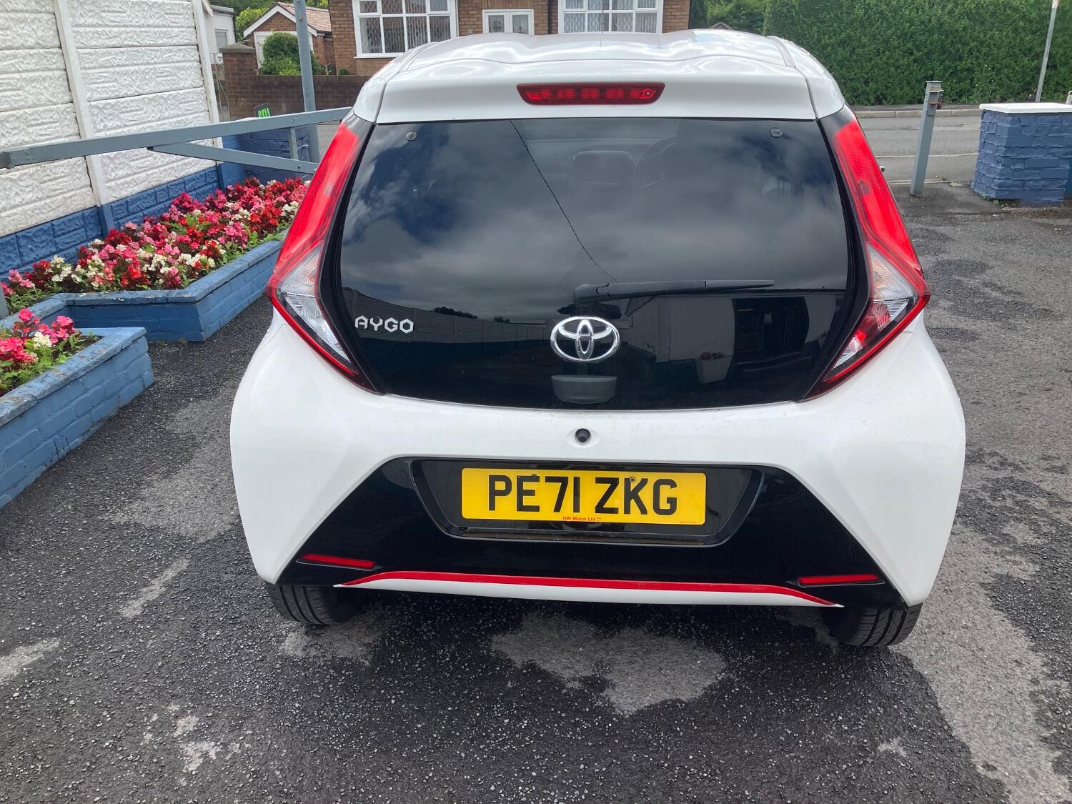 Used Toyota AYGO 2021 for sale - 77508426: Photo 2