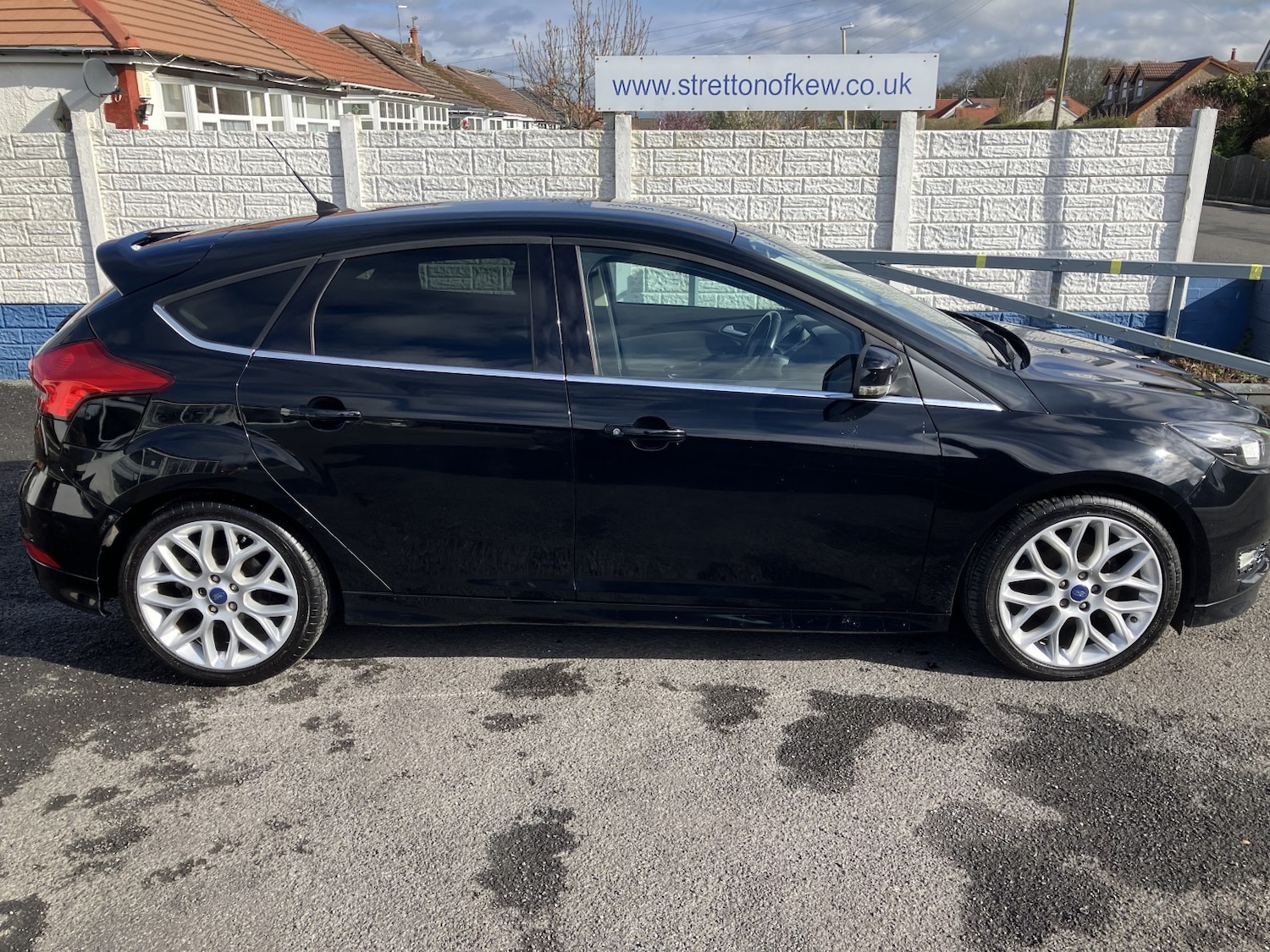Used Ford Focus 2016 for sale - 77968659: Photo 1