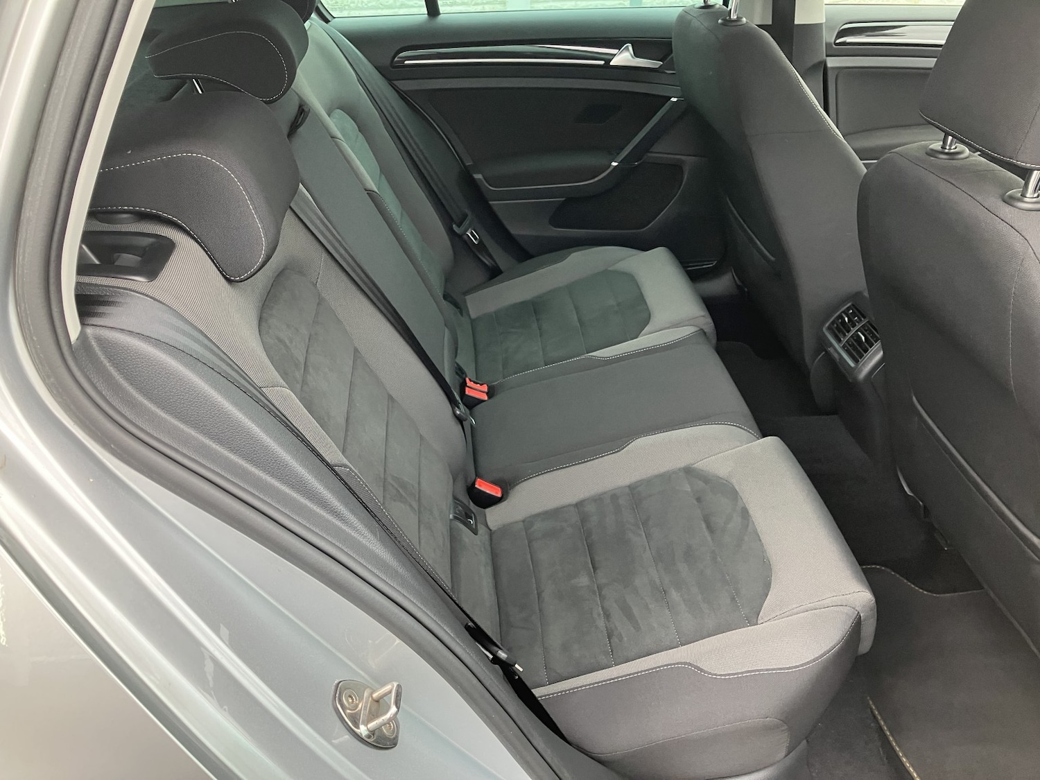 Used Volkswagen Golf 2019 for sale - 77968658: Photo 10