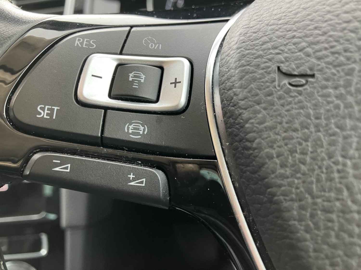 Used Volkswagen Golf 2019 for sale - 77968658: Photo 23