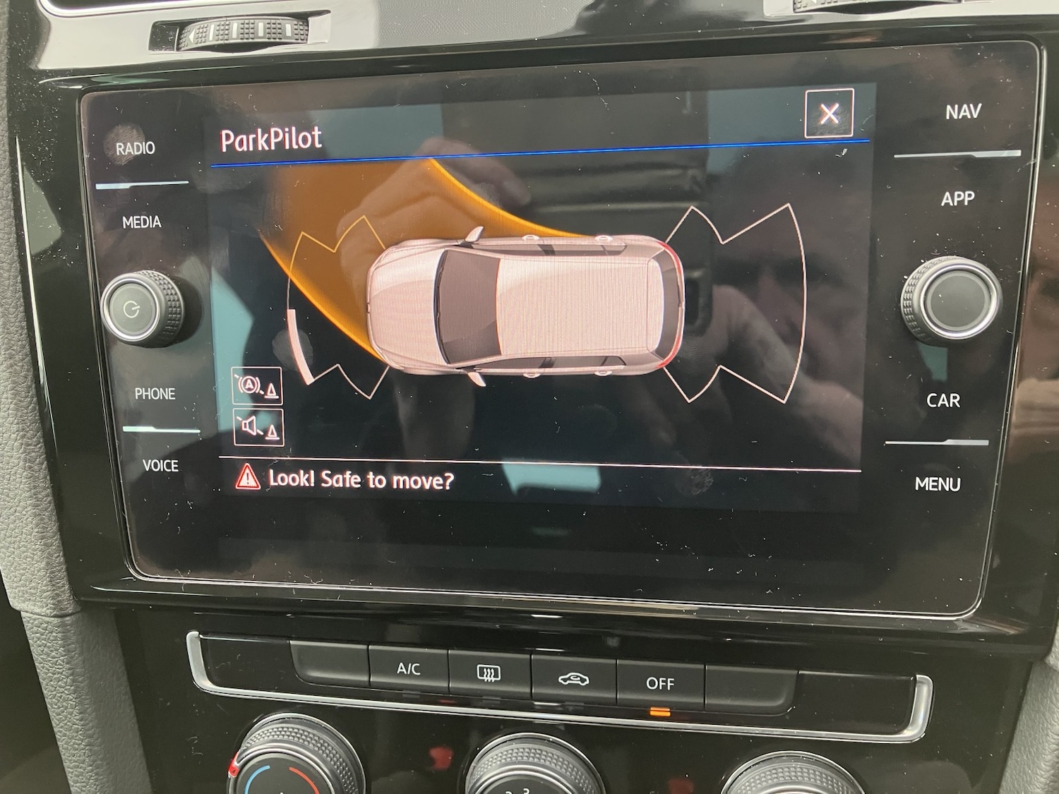 Used Volkswagen Golf 2019 for sale - 77968658: Photo 30