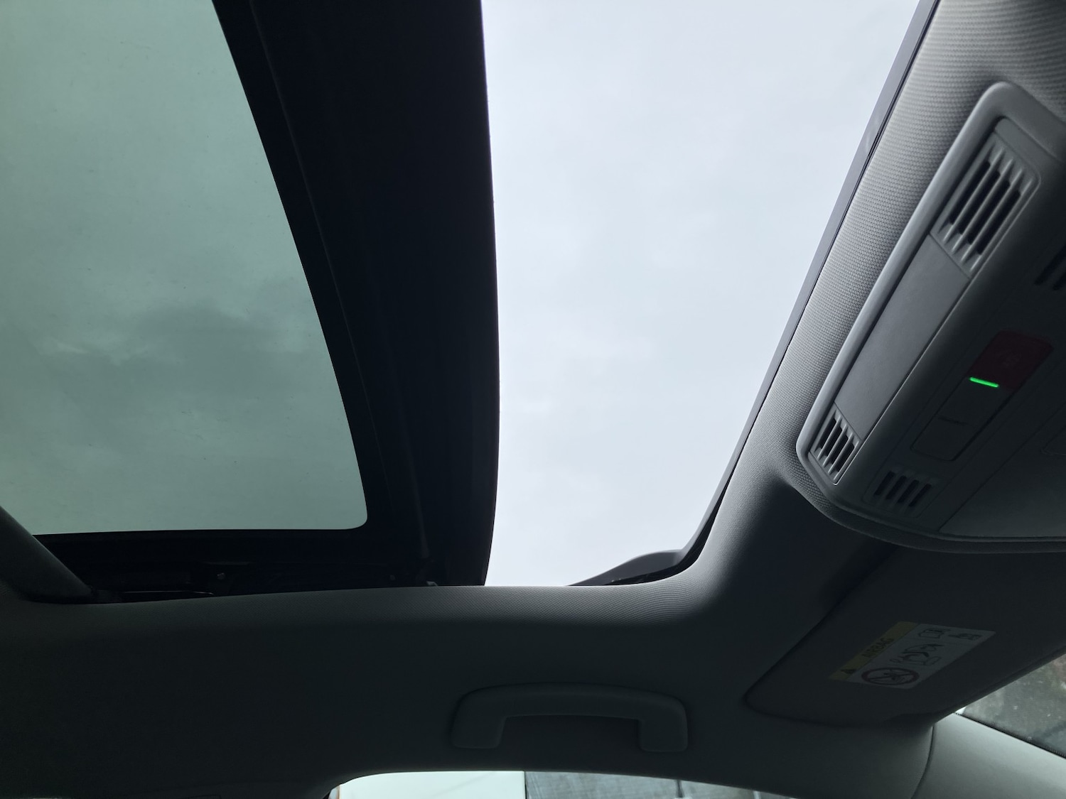 Used Volkswagen Golf 2019 for sale - 77968658: Photo 32