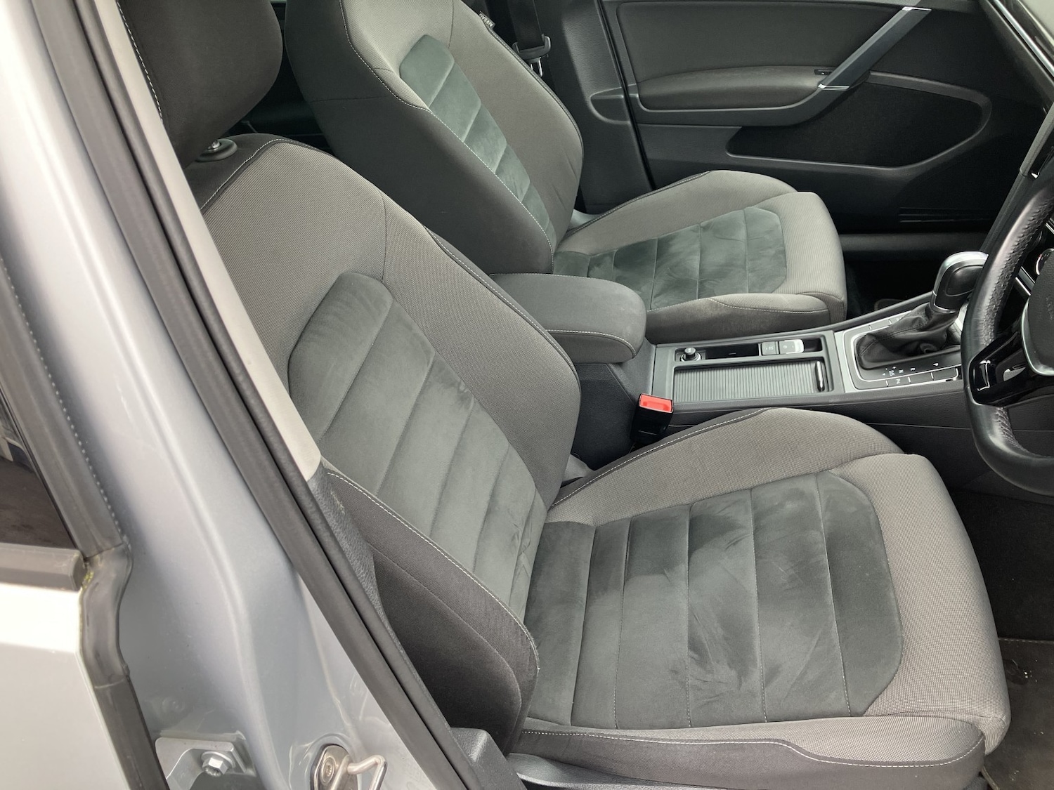 Used Volkswagen Golf 2019 for sale - 77968658: Photo 8